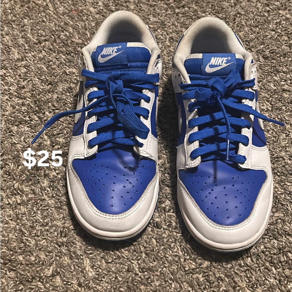 Nike Kids Sneakers in Blue and White